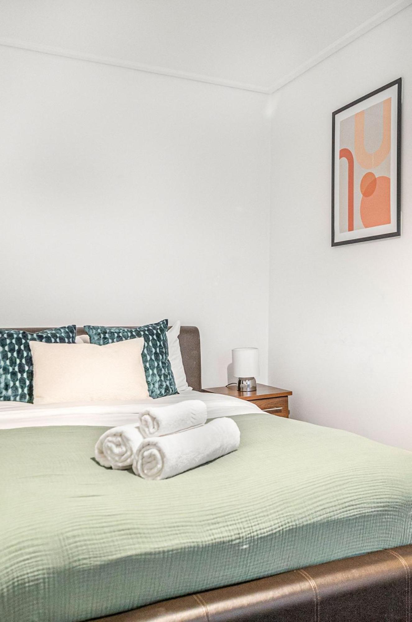 Bnbnova - Heart Of Holborn - 2br With Patio Apartamento Londres